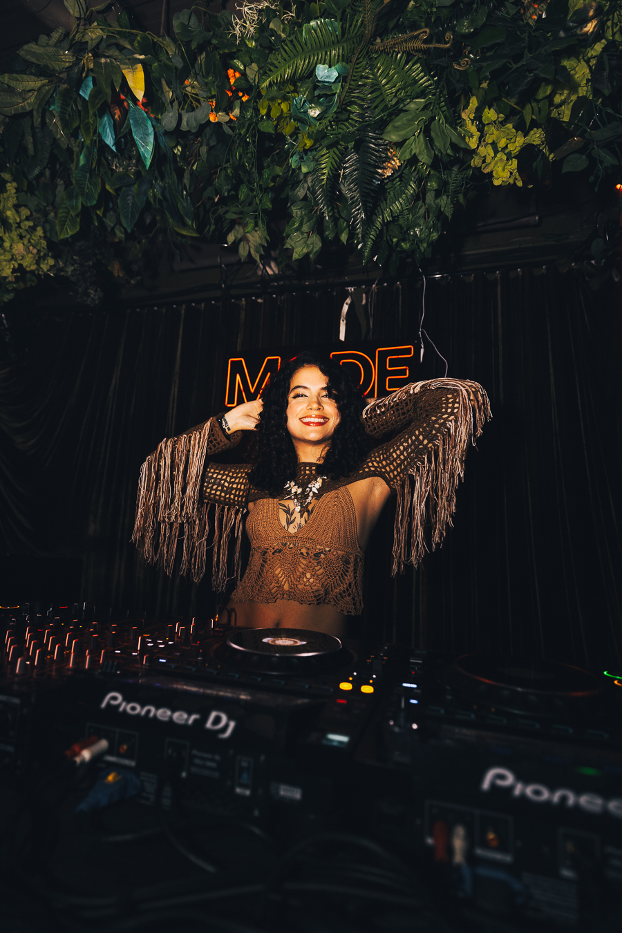 Nightlife 04